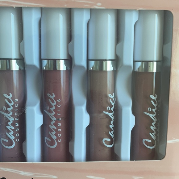 Sexy Candice Cosmetics - Picture 3 of 4